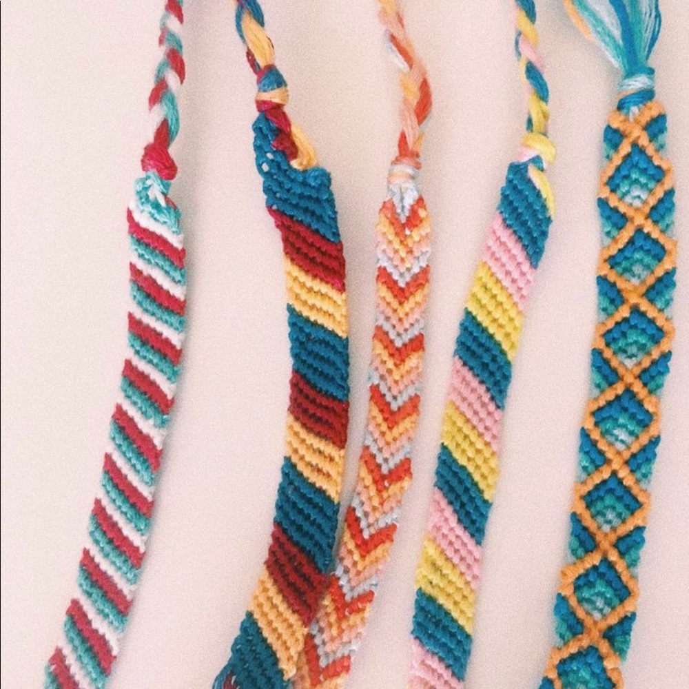 MAKING CUSTOM BRACELETS!!!